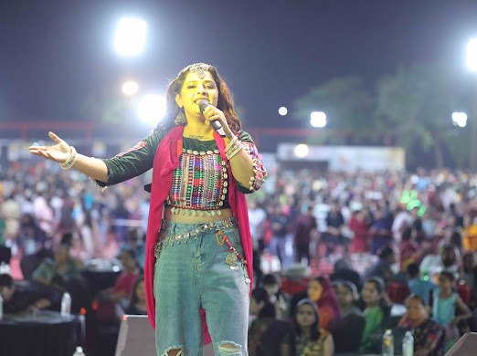 Best Navratri Outfit - Bhuj